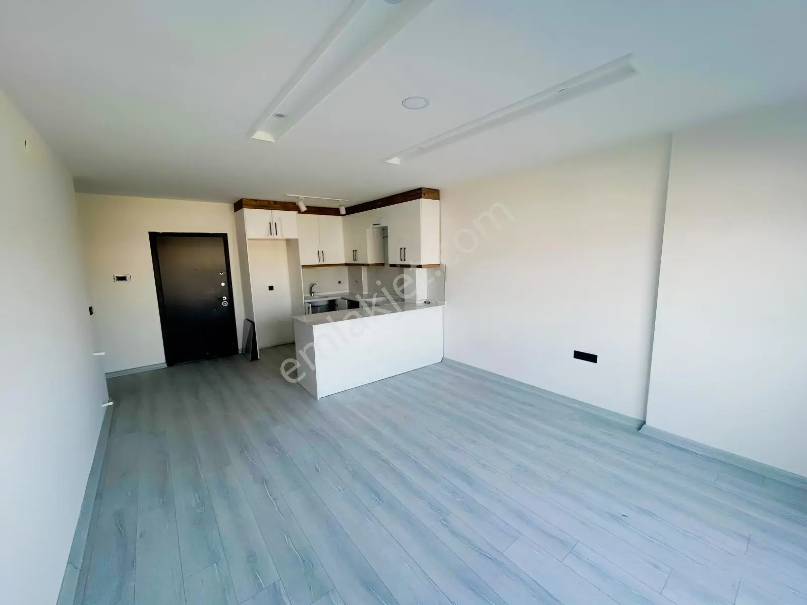 Acill Kuşadası Merkez Havuzlu Sitede Sıfır 2+1 Rezidans Daire. - Görsel 3