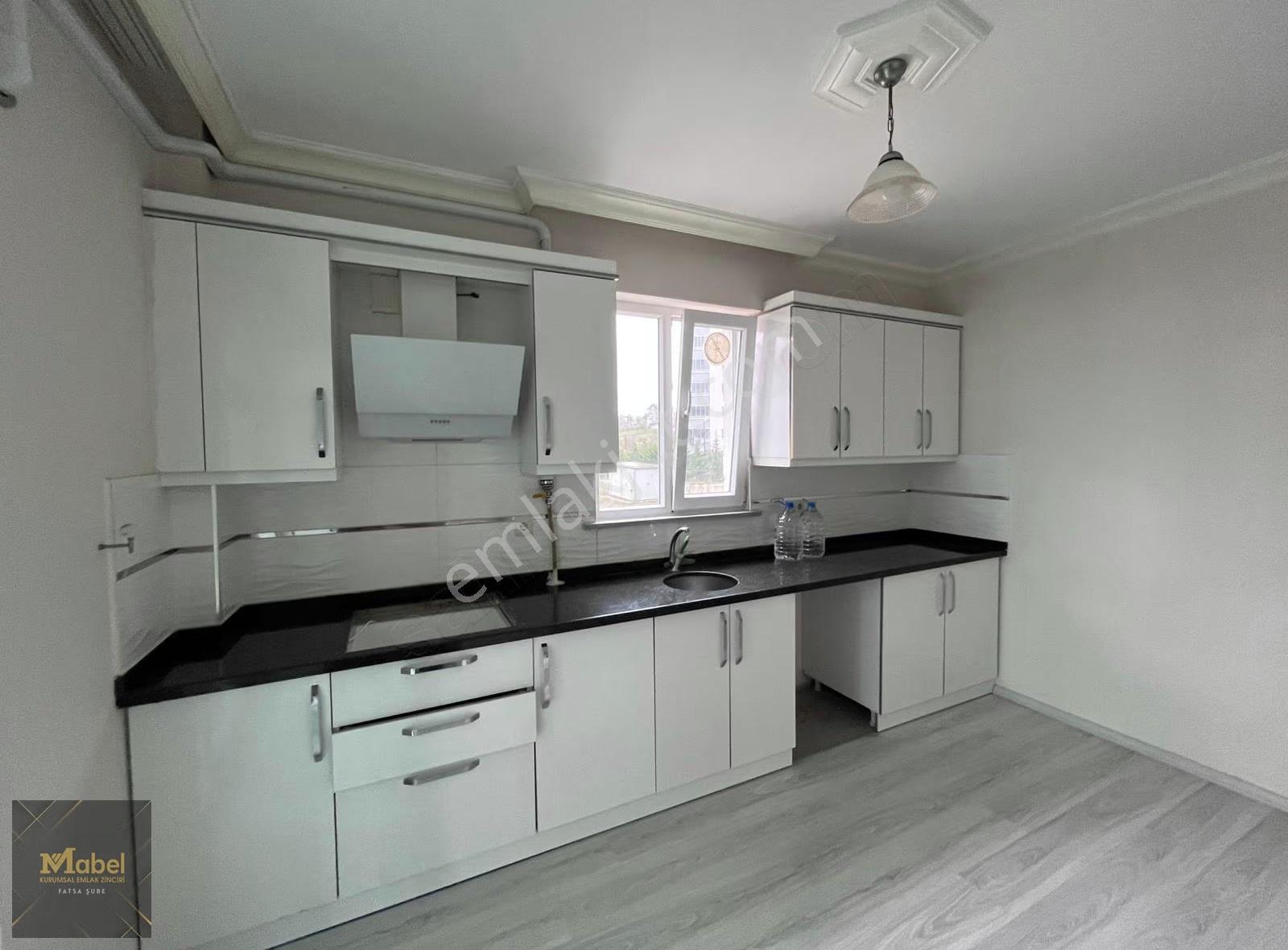 Fatsa Şerefiyede Satılık 3+1 145 M2 Geniş Daire - Görsel 3