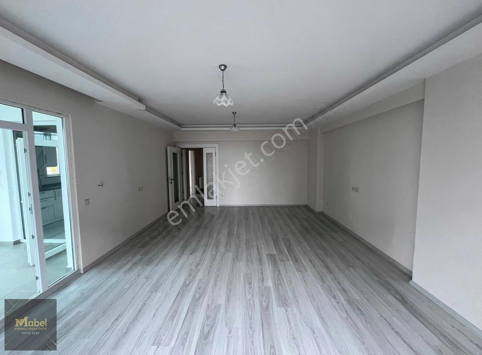 Fatsa Şerefiyede Satılık 3+1 145 M2 Geniş Daire - Görsel 15