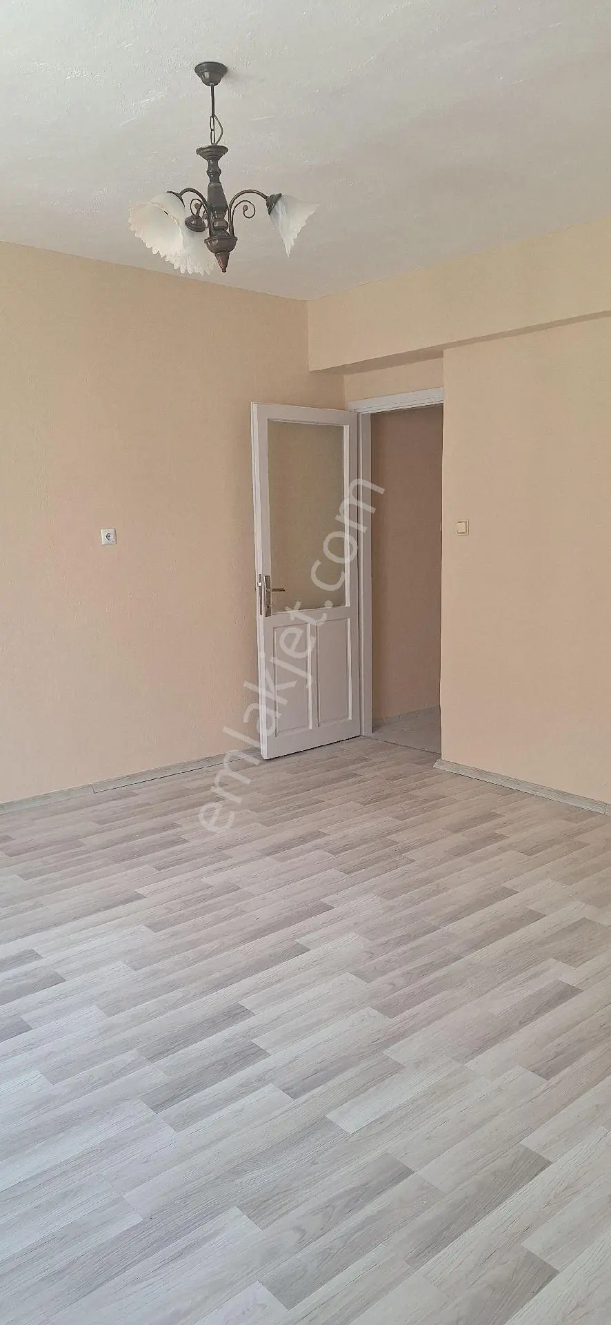 Çiğli Metropol Hastane Arkasında 3+1 Kiralık Daire - Görsel 2