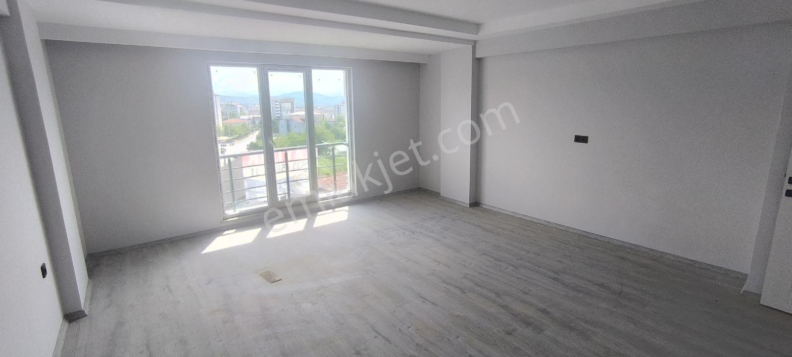Bafra Mevlanada Satılık 3+1 Full Manzaralı Önü Kapanmaz Daire - Görsel 34