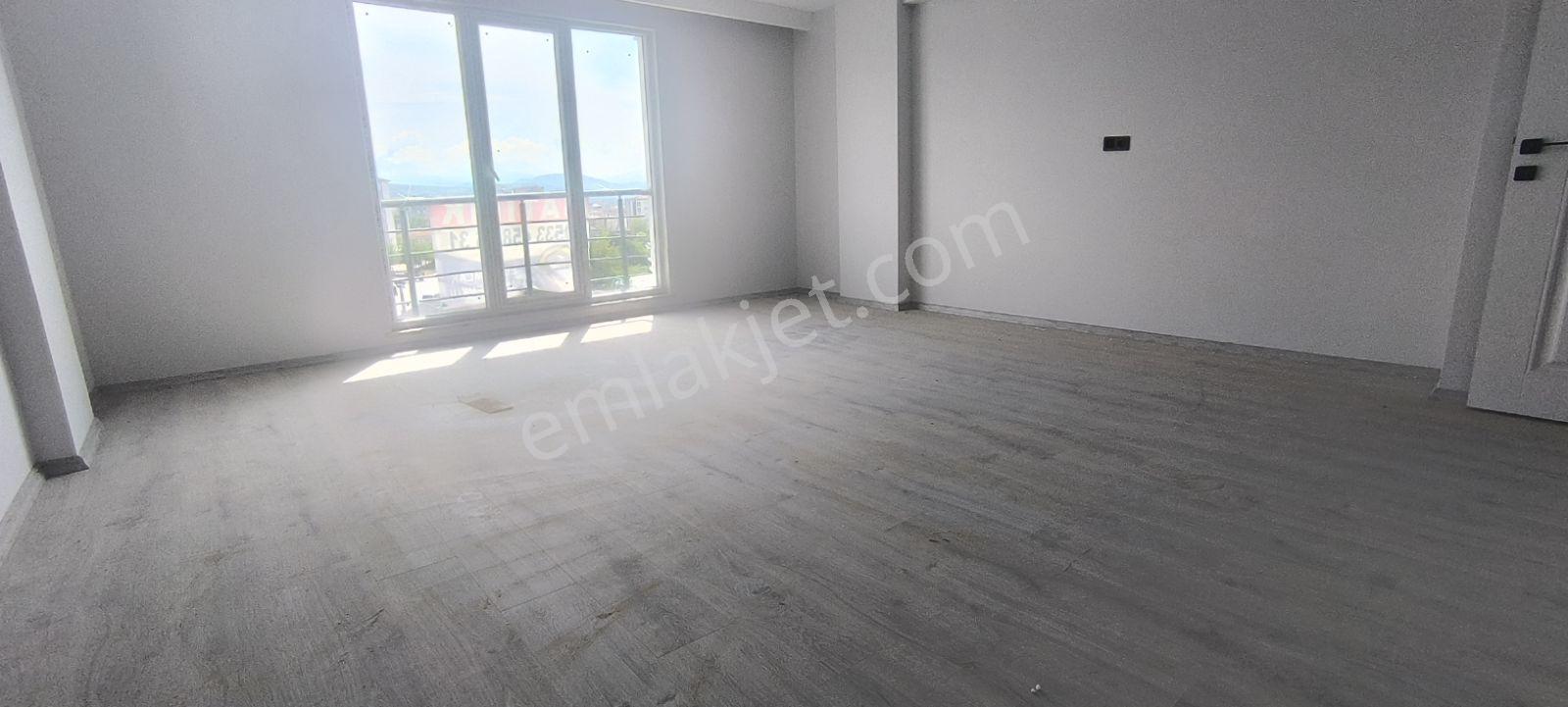 Bafra Mevlanada Satılık 3+1 Full Manzaralı Önü Kapanmaz Daire - Görsel 27