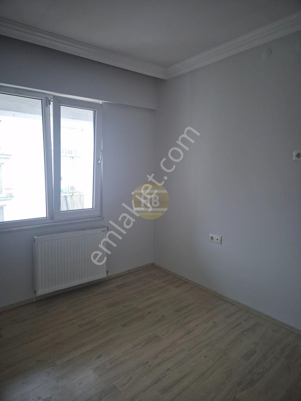 Hb'den 2+1 Kiralık Daire,orta Mahalle Caddesi Üzeride Doğalgazlı - Görsel 21