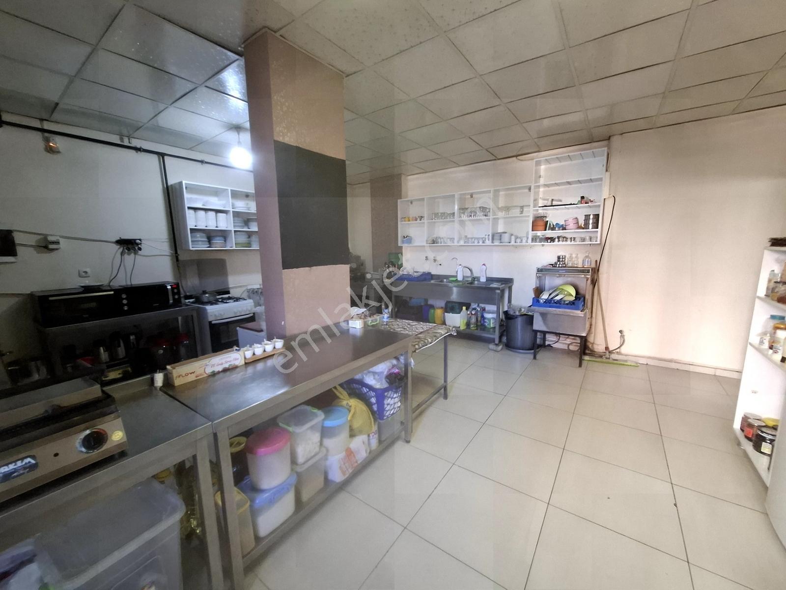 Hakev'den Erdemoğlu'nda Ana Yolda Devren Satılık Restoran - Görsel 2