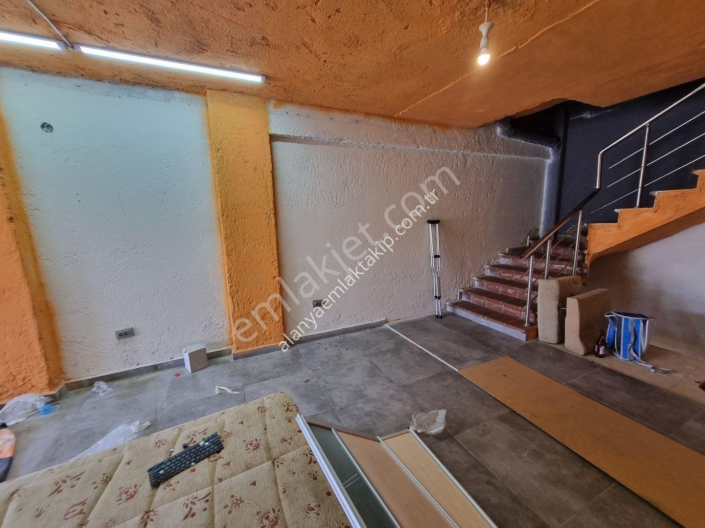 Alanya İskele Yolunda Turizmin Kalbinde Yatırımlık Satılık Dükkan Kazanç Fırsatı - Görsel 6