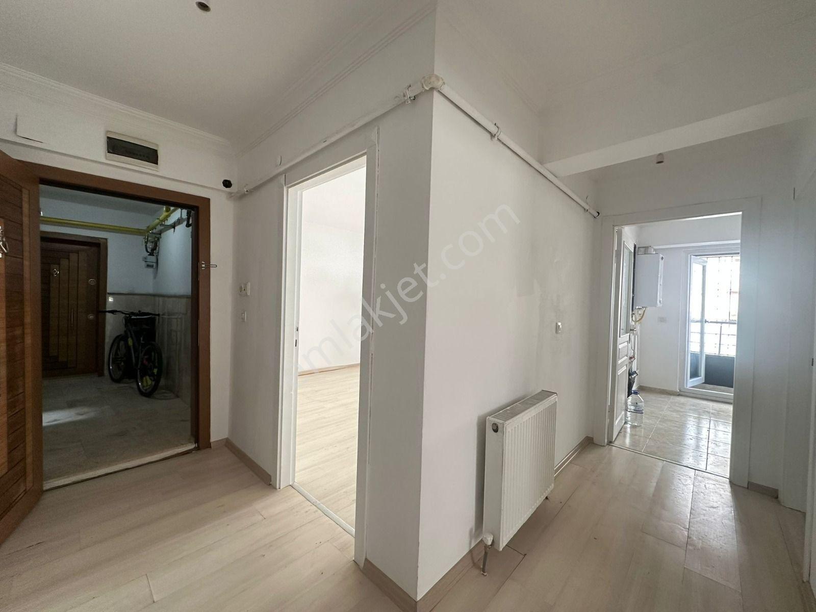 Battalgazi'de 2+1 Asansörlü Giriş Kat Satılık Daire !! - Görsel 15