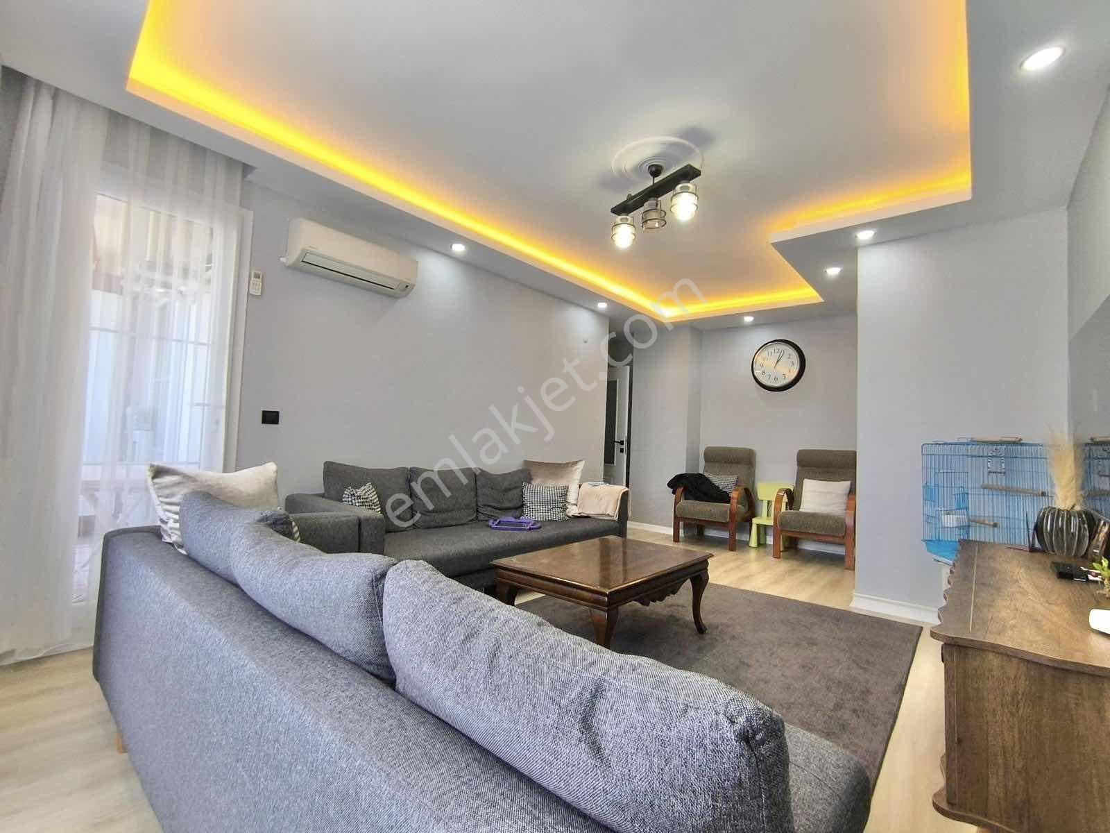ꔪtek Yetkili Yalçın'dan ▀▄kadıköy'de Ayrı Mutfaklı Öncephe 2+1▀▄ - Görsel 2