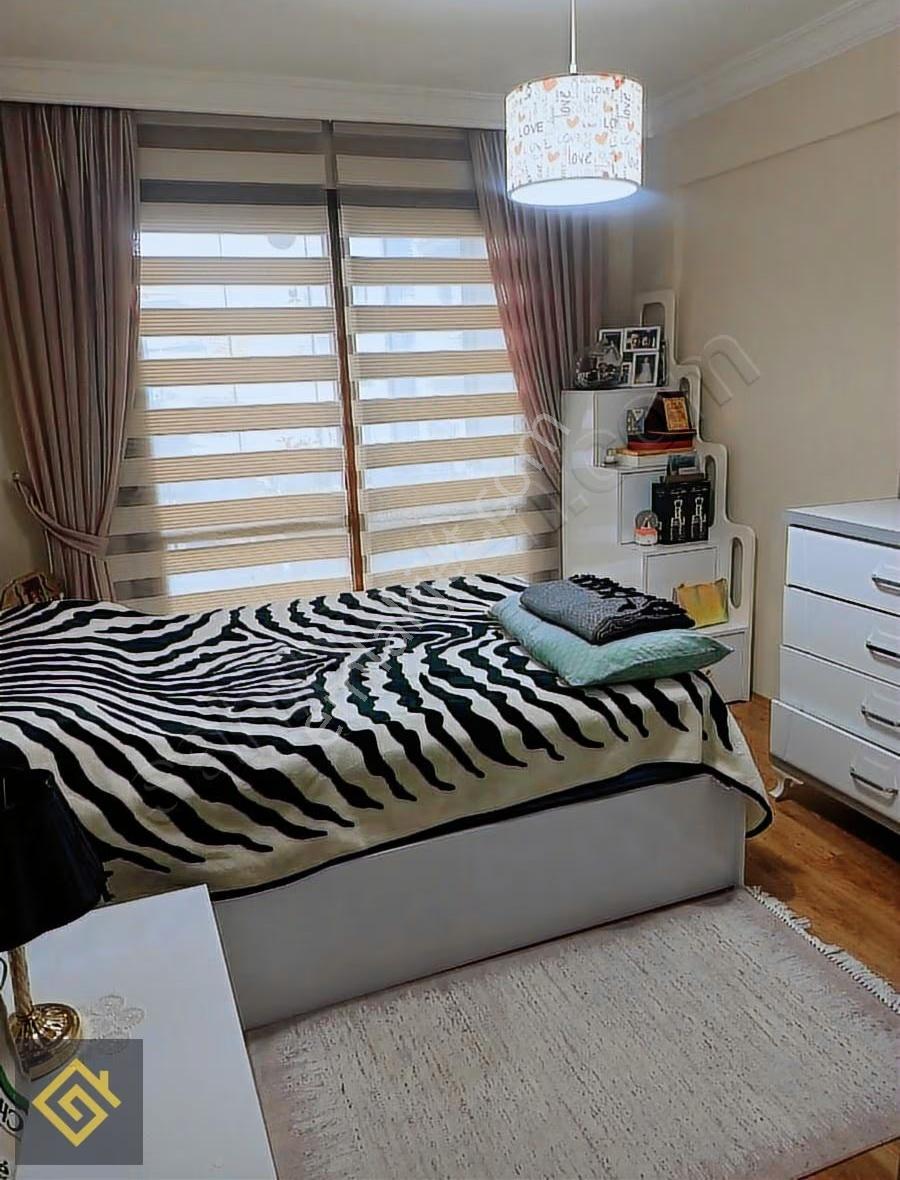 Kuşadası Merkez Sahile 200 Mt.doğalgazlı 3+1 Arakat 6.000.000 Tl - Görsel 14