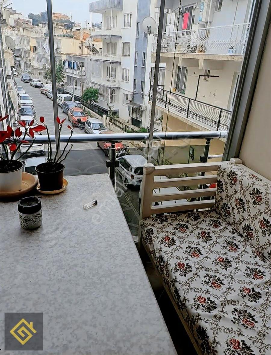 Kuşadası Merkez Sahile 200 Mt.doğalgazlı 3+1 Arakat 6.000.000 Tl - Görsel 19
