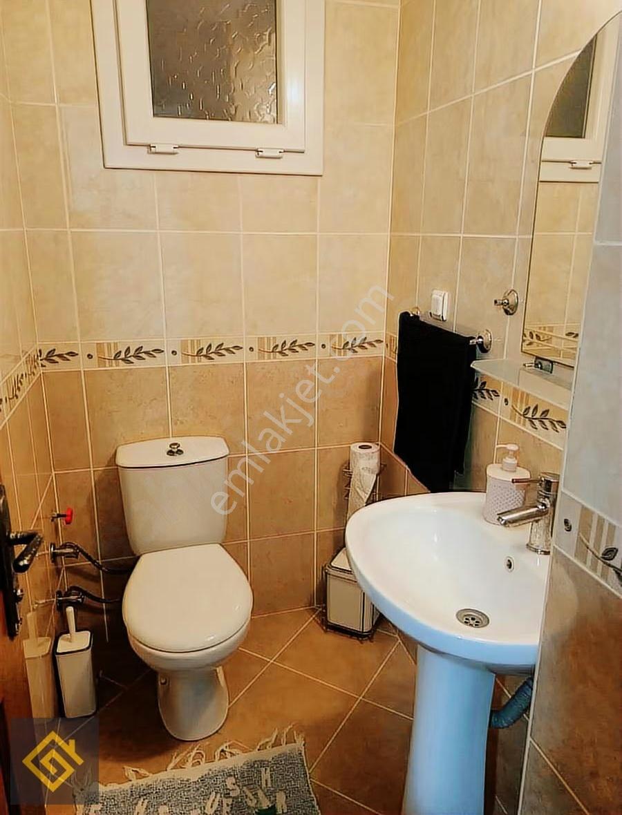 Kuşadası Merkez Sahile 200 Mt.doğalgazlı 3+1 Arakat 6.000.000 Tl - Görsel 18