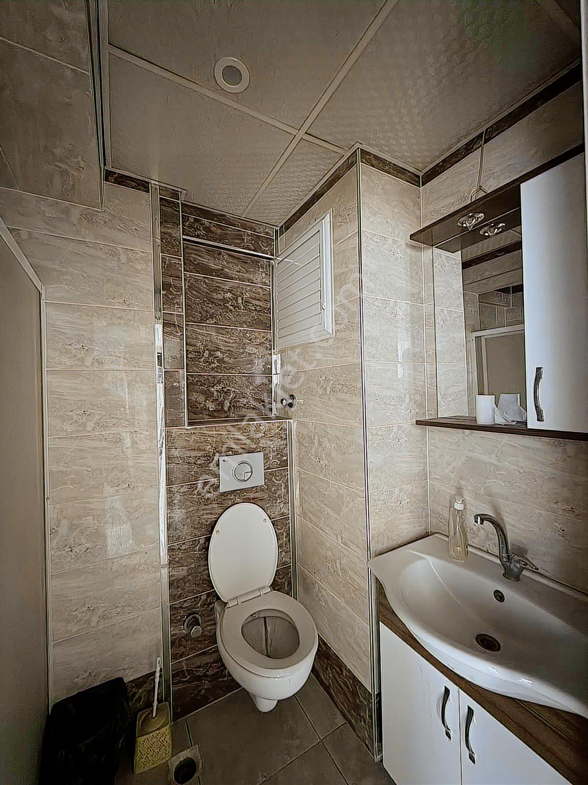 Emlak Center'dan 8 Eylül Hastanesi Yanı Eşyalı 1+1 Daire - Görsel 24