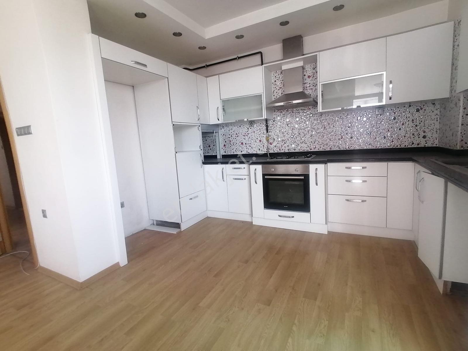 Emfadan Güzelyalı Mh. Süleyman Demirel Bul.d.gazlı 3+1 Daire - Görsel 7
