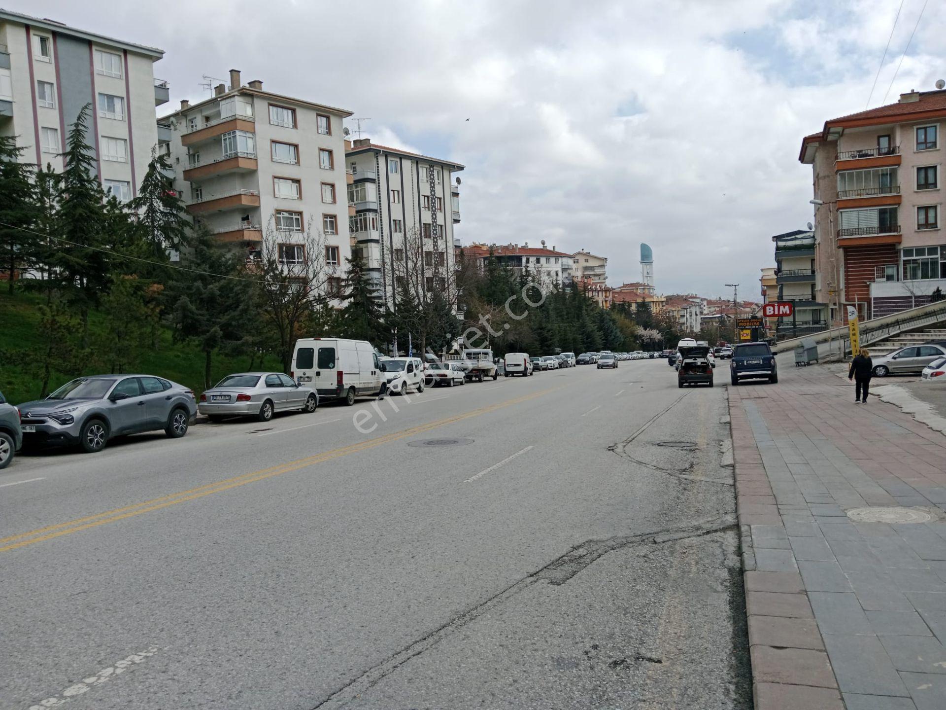 Günsazak Cadde Üzeri Tabela Değeri Yüksek Her İşe Uygun Geniş Dükkan - Görsel 25
