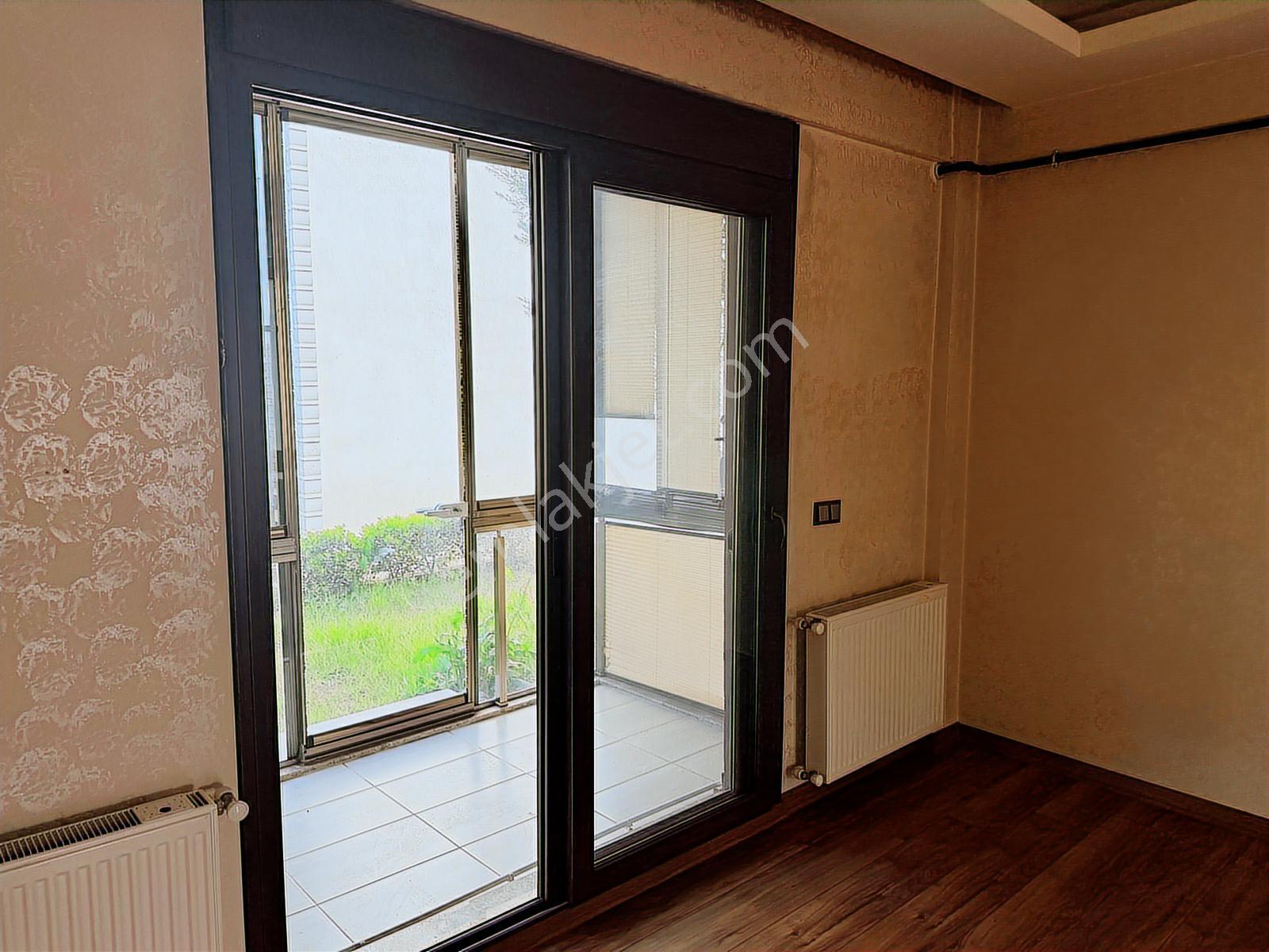 Foça Kazım Dirik Mah. Kiralık 2+1 Bahçeli Dubleks - Görsel 5