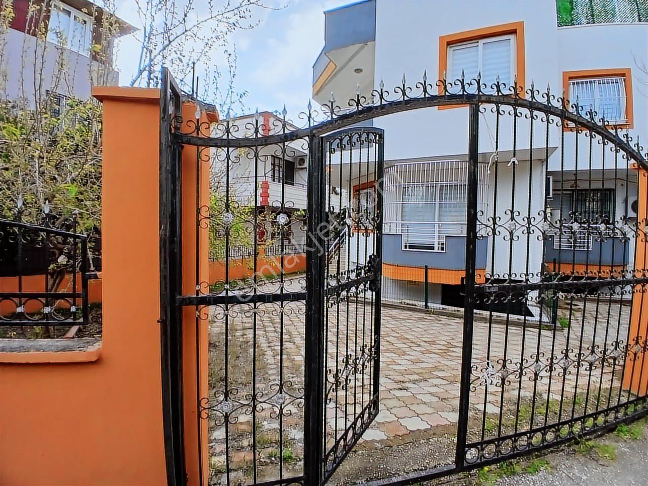 Bahçeşehir'de Bahçeli Otoparklı Masrafsız Dubleks - Görsel 11