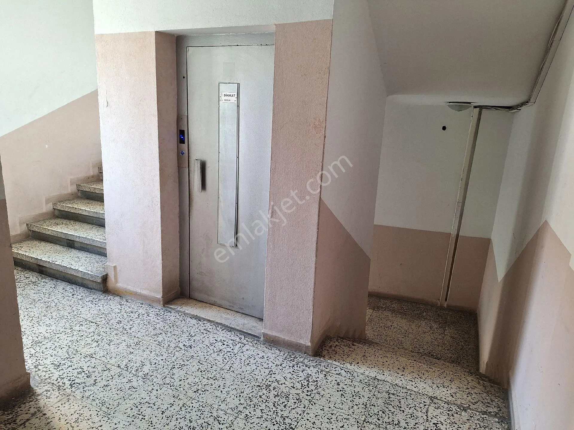 Antalya Muratpaşa Elmalı Mahallesinde Merkezi Konumda Asansörlü Kiralık Daire - Görsel 5