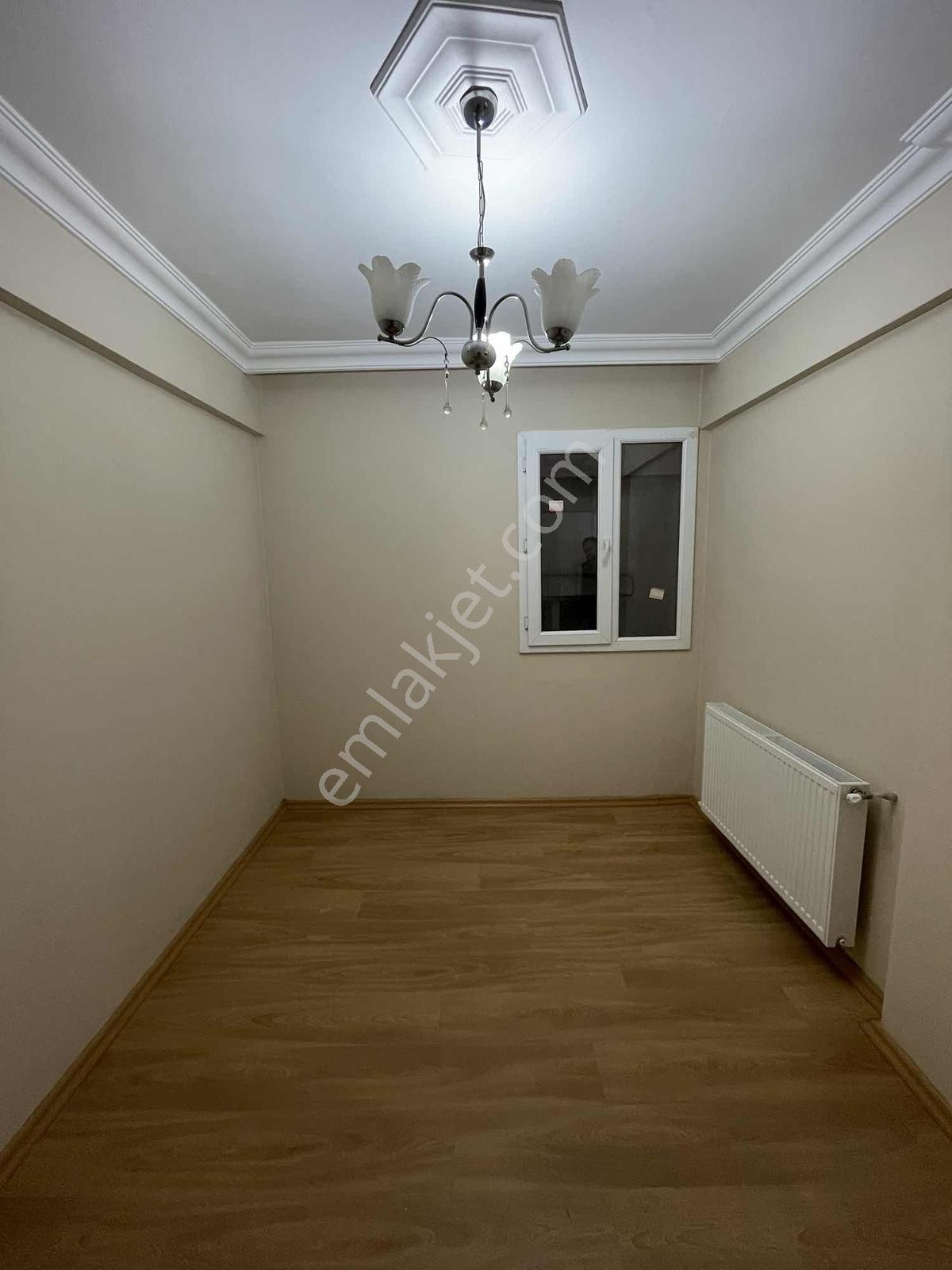 Salihli Cumhuriyet Mahallesinde Kiralık 2+1 Dubleks - Görsel 21