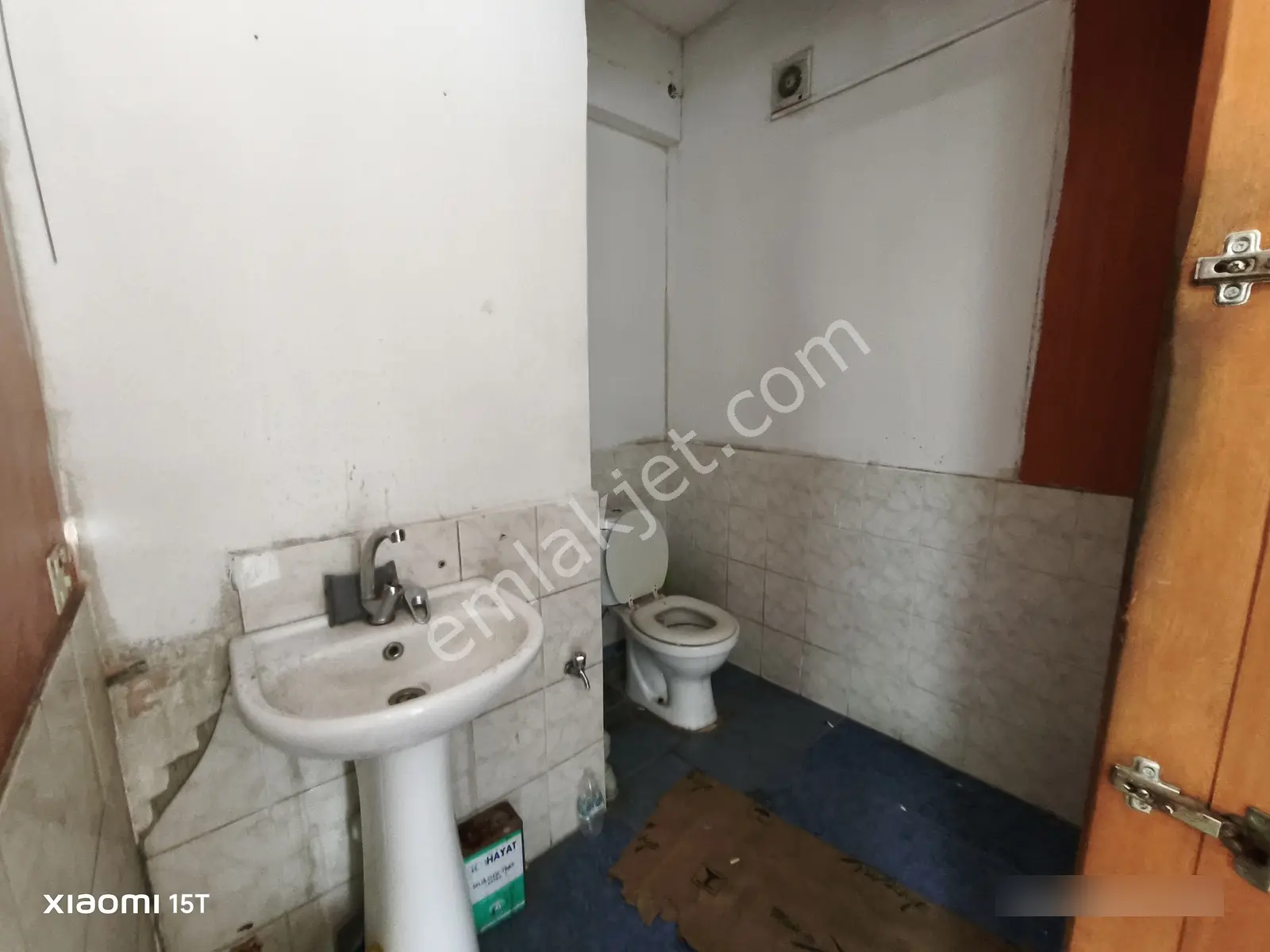 Geniş Vitrinli, 120 M², Prestijli Konumda Kiralık Mağaza/dükkan - Görsel 15
