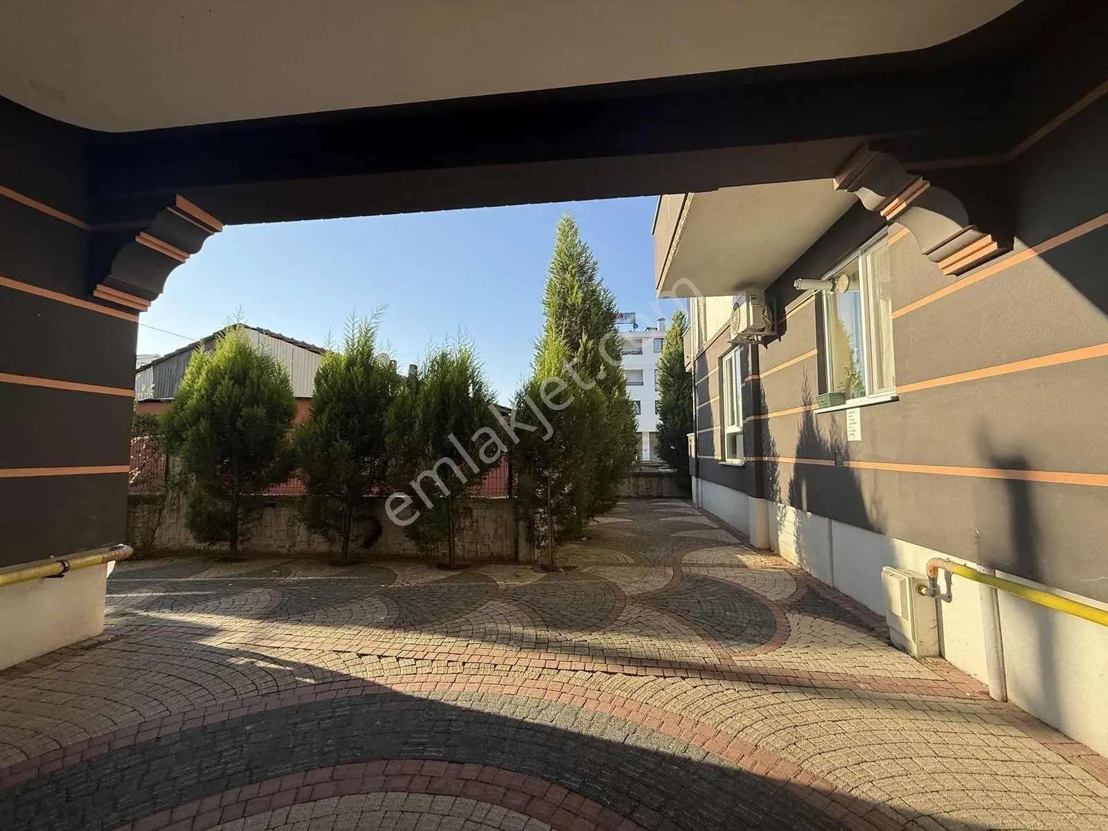 Kartepe Hasanpaşa Mahallesinde Full Eşyalı 2+1 Kiralık Daire