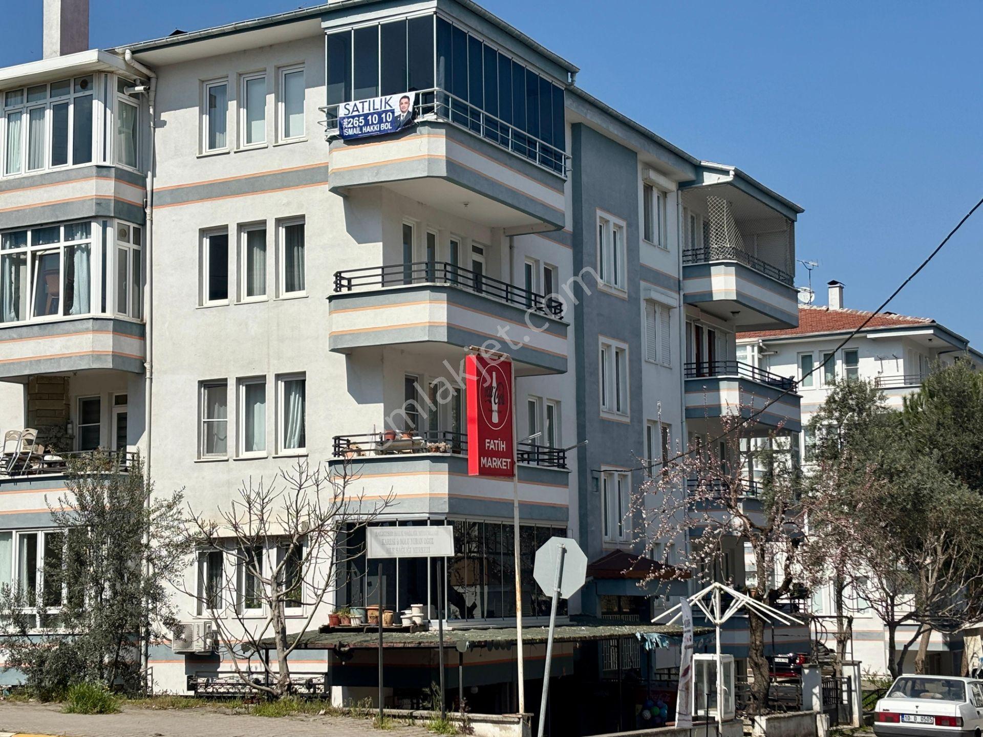 Cb King'den Toygar Mahallesi Mehmet Akif Ersoy C. Fatih Sitesi Satılık Daire E