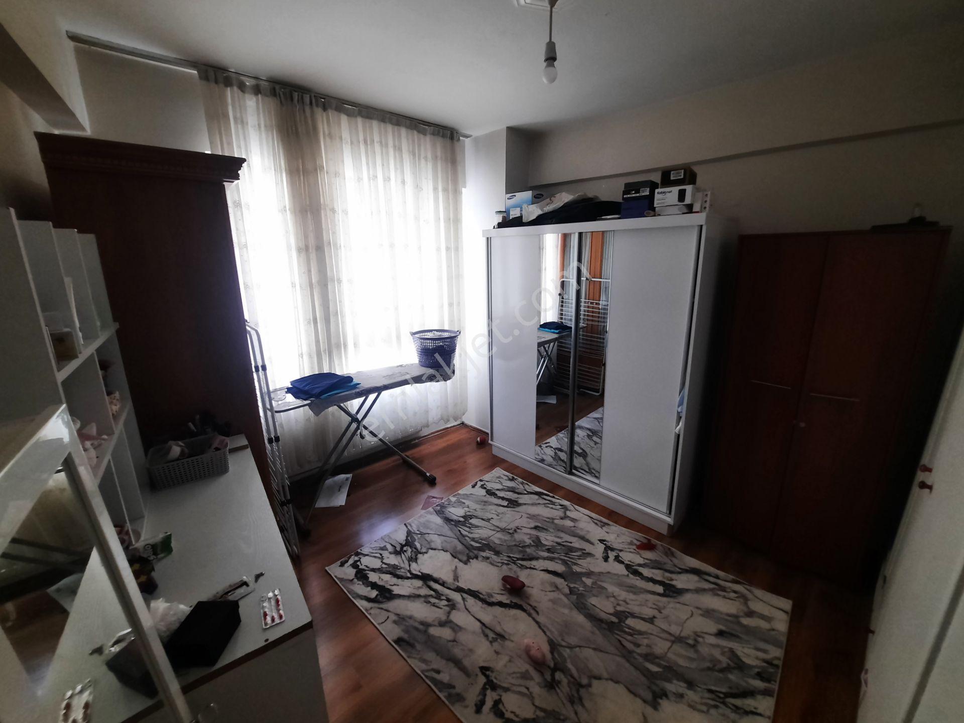 Fevzi Çakmak'ta, Köşe Konumlu, 3 Balkonlu, Her Katta Tek Daire! - Görsel 21
