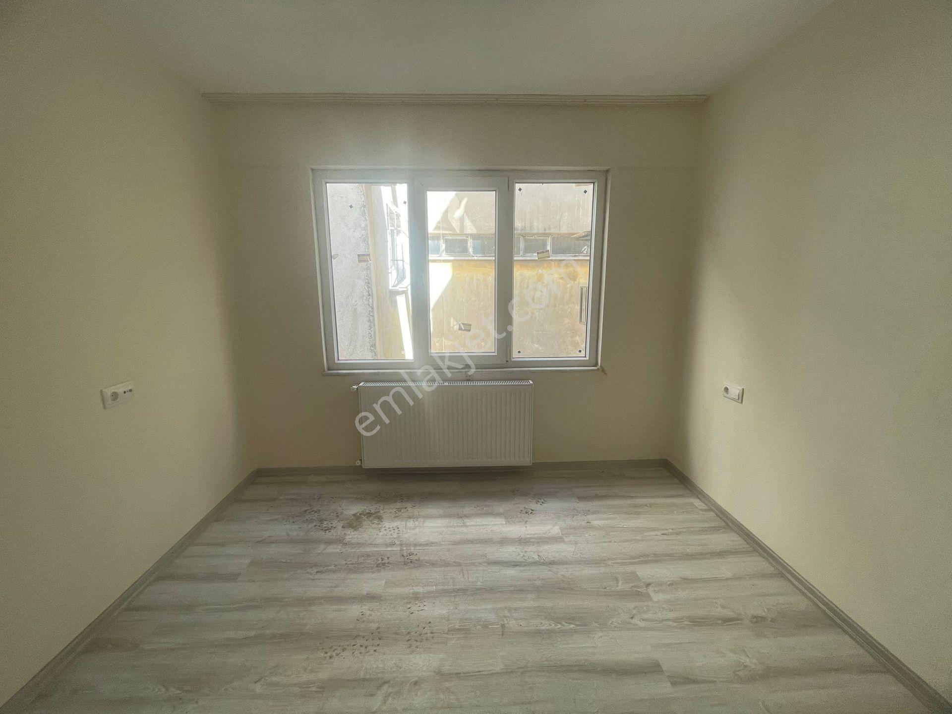 Nazilli Sağlık Cad.çarşı-merkezde Doğal Gazlı 3+1 Kiralık Daire - Görsel 19