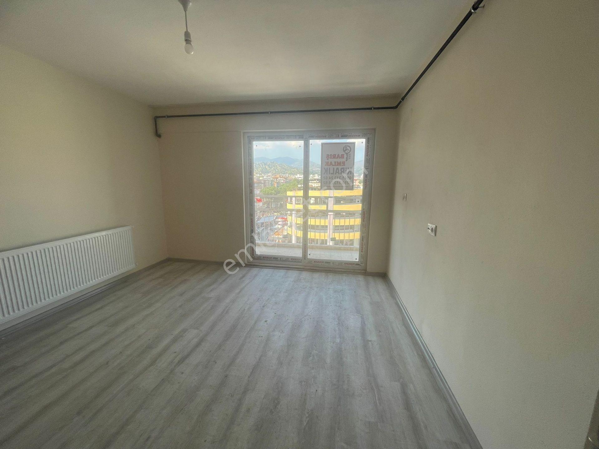 Nazilli Sağlık Cad.çarşı-merkezde Doğal Gazlı 3+1 Kiralık Daire - Görsel 9