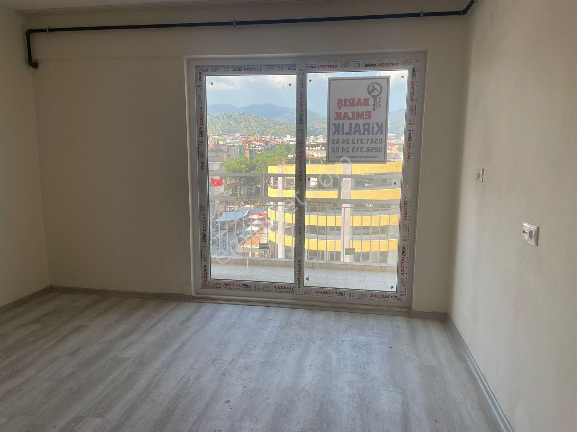 Nazilli Sağlık Cad.çarşı-merkezde Doğal Gazlı 3+1 Kiralık Daire - Görsel 8