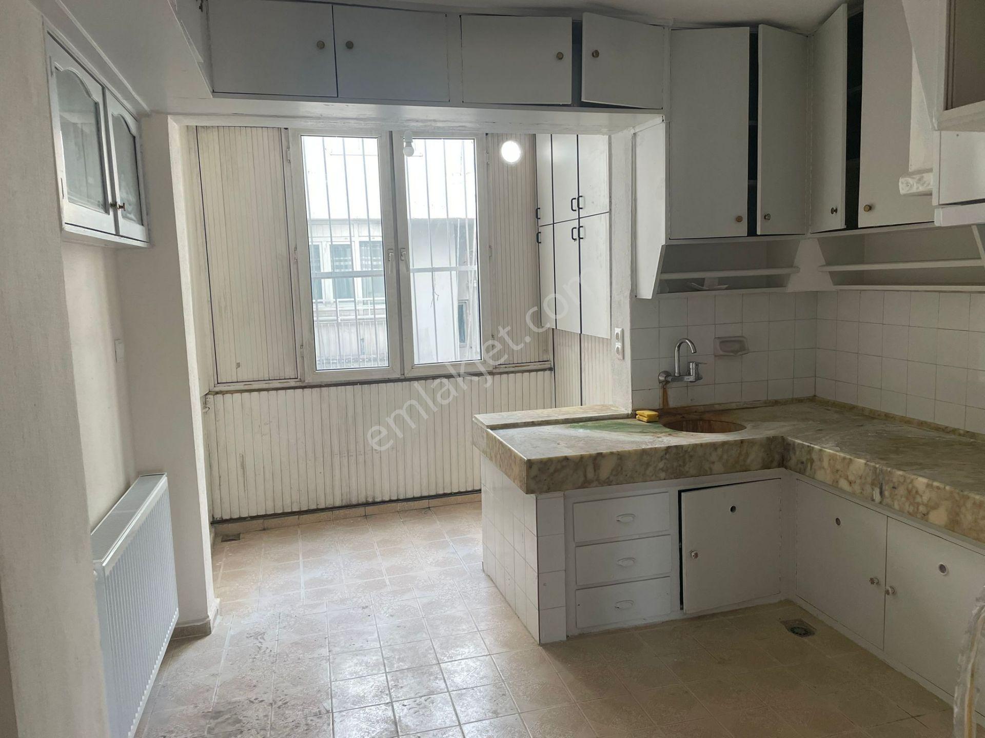 Nazilli Sağlık Cad.çarşı-merkezde Doğal Gazlı 3+1 Kiralık Daire - Görsel 25