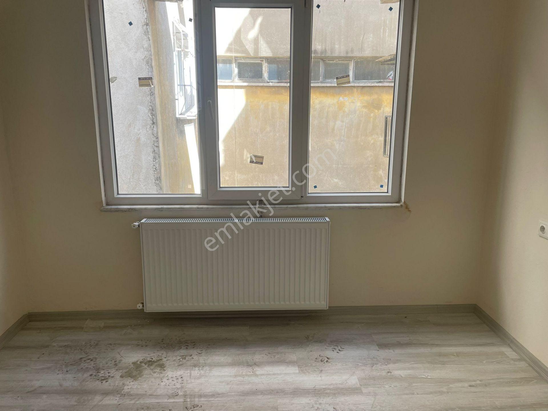 Nazilli Sağlık Cad.çarşı-merkezde Doğal Gazlı 3+1 Kiralık Daire - Görsel 17