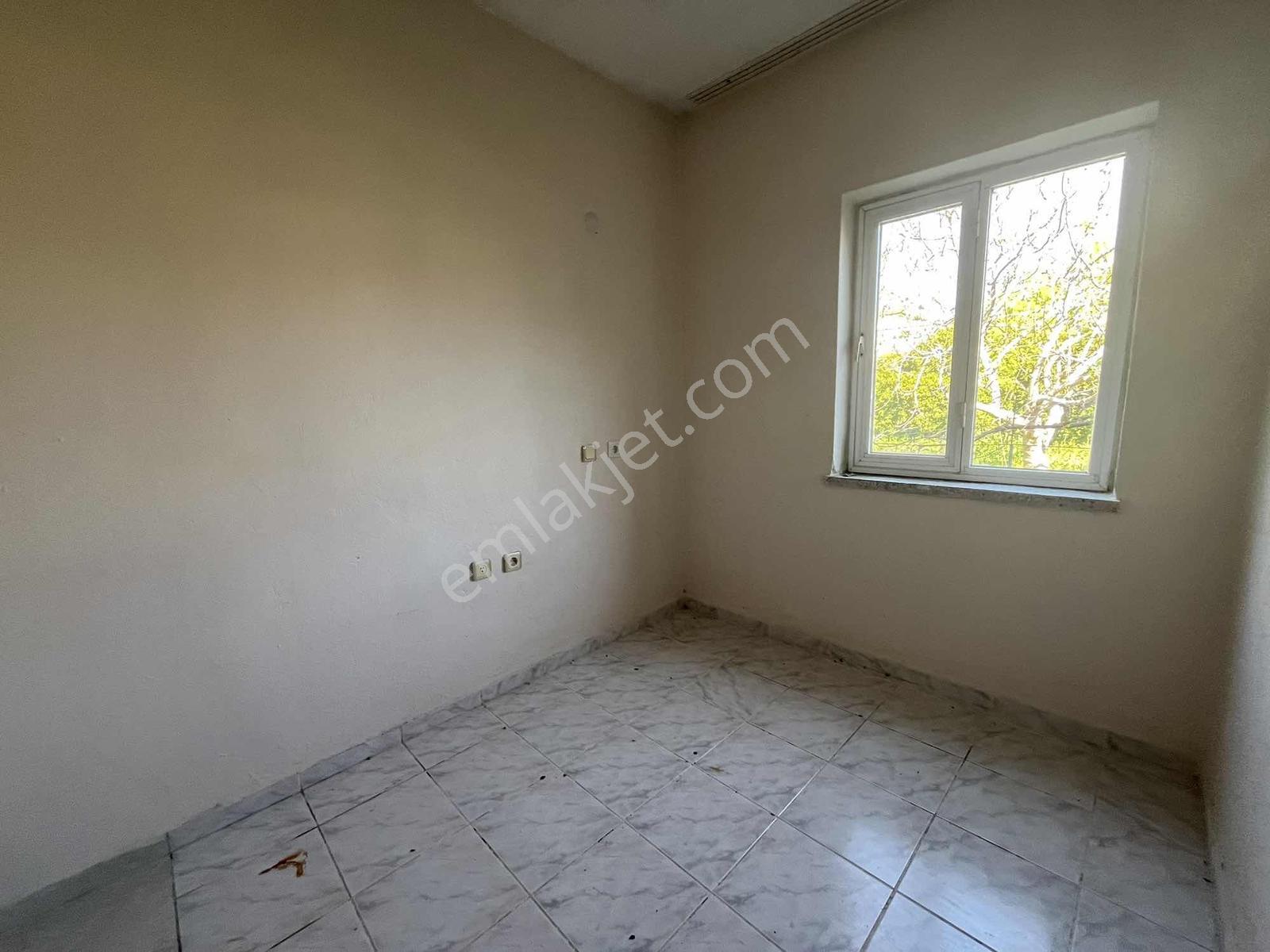 Lavınıa'dan Müstakil Tadında Kiralık 3+1 - Görsel 3