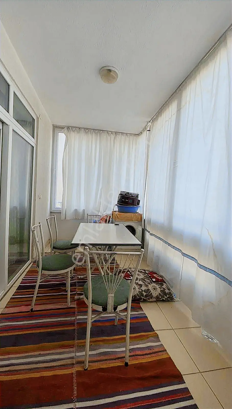 Eşyalı Merkezi Ara Kat Daire - Görsel 3