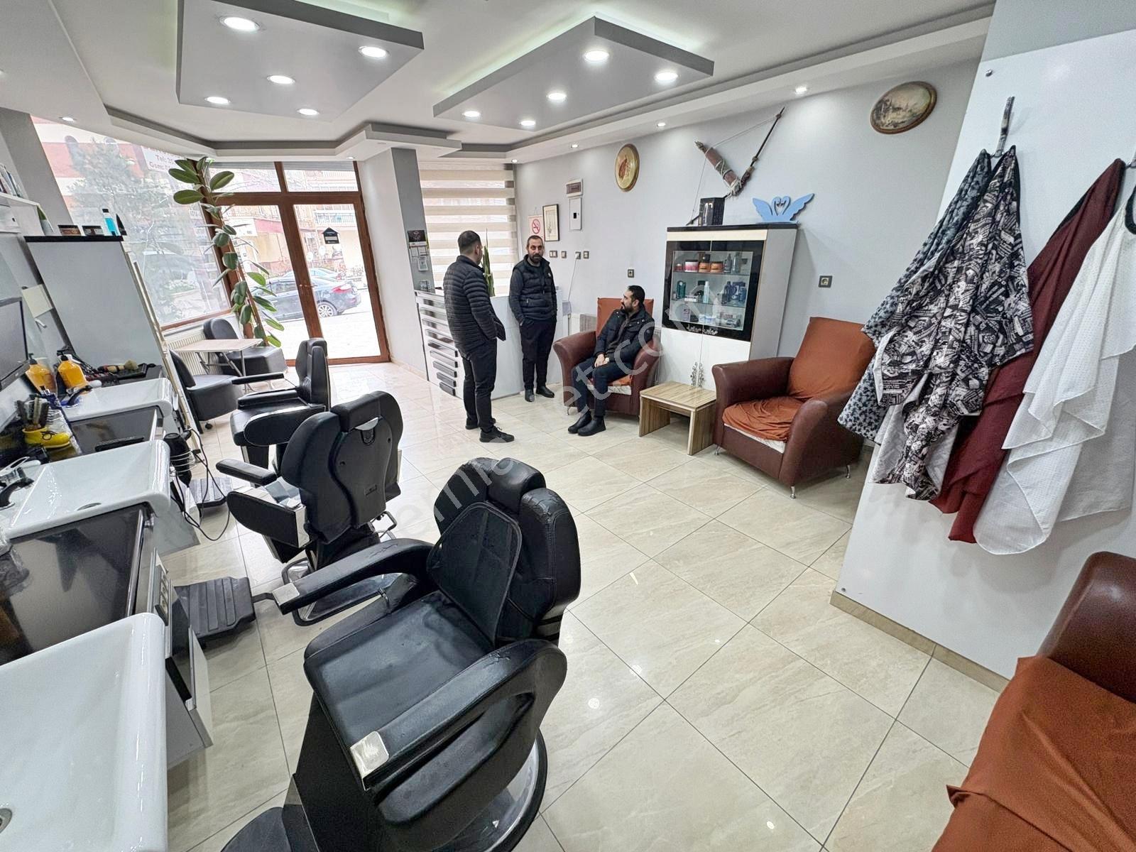 Etlik Merkezde Cadde Üzeri Hazır Kurulu Devren Kiralık Dükkan - Görsel 6
