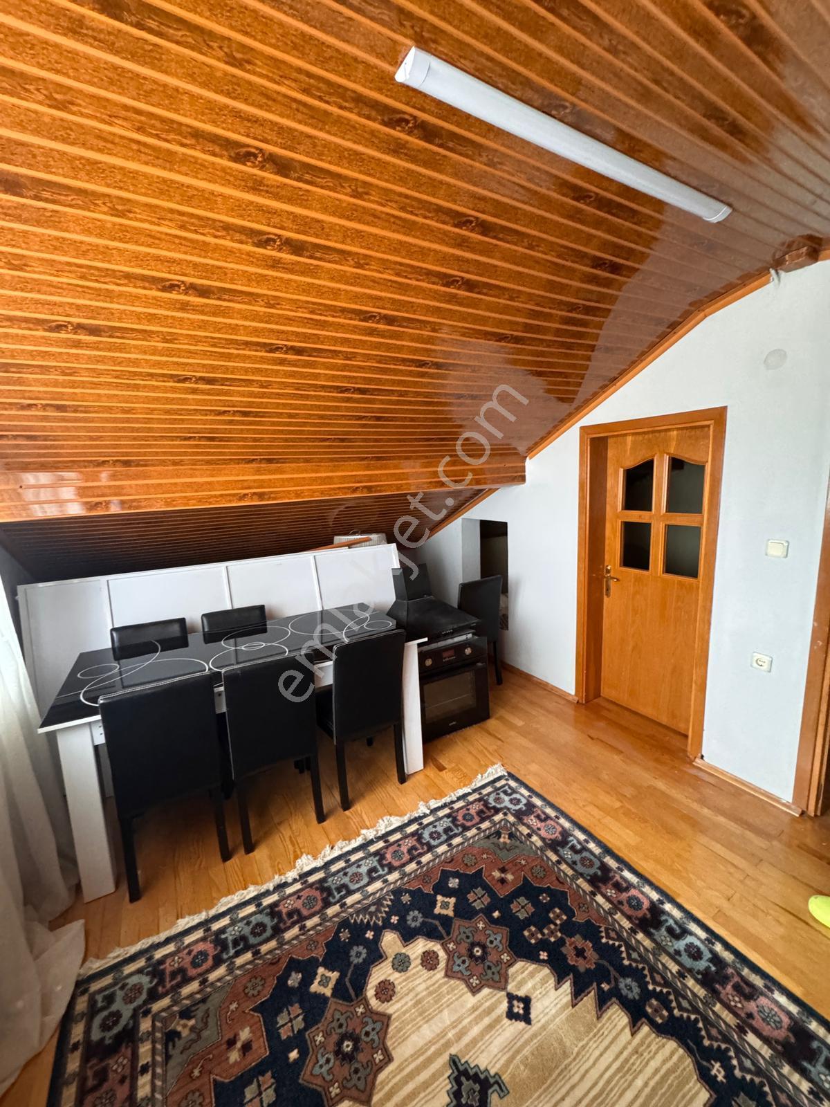 Geniş Bahçe, 2 Katlı Villa Ve Ek Yaşam Alanı Bir Arada! - Görsel 28