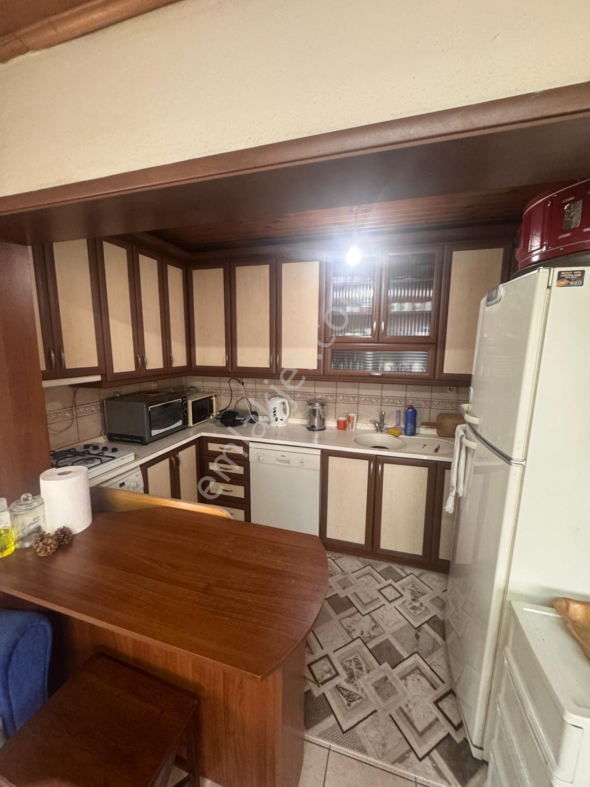 Geniş Bahçe, 2 Katlı Villa Ve Ek Yaşam Alanı Bir Arada! - Görsel 15