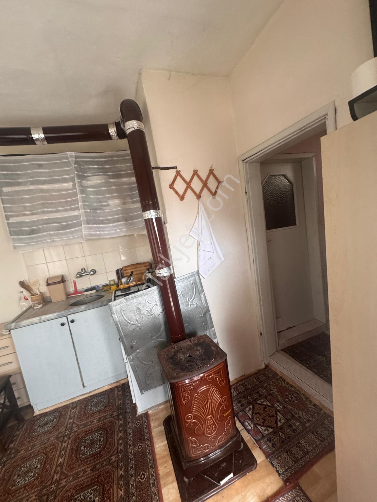 Geniş Bahçe, 2 Katlı Villa Ve Ek Yaşam Alanı Bir Arada! - Görsel 11