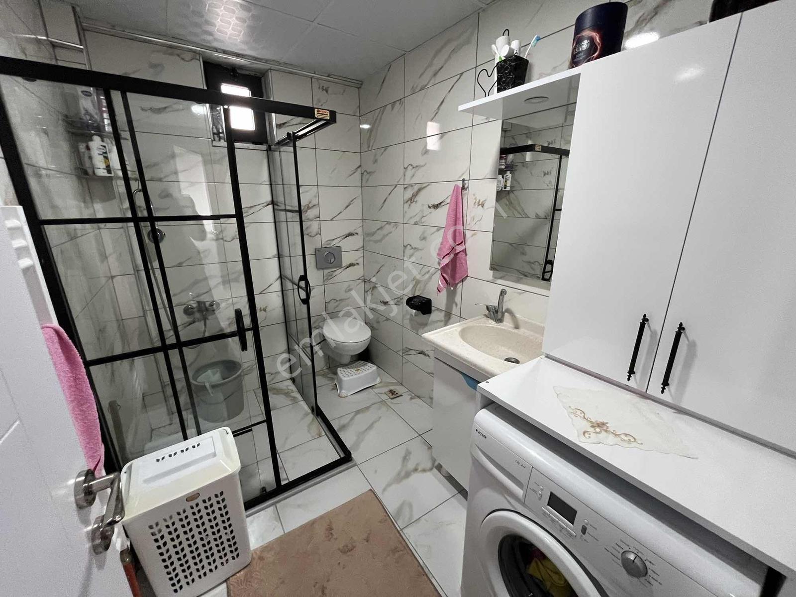 Remax Dem/den Bahçeli Evlerde Satılık 3+1 Lüx 150 M2 Daire - Görsel 18