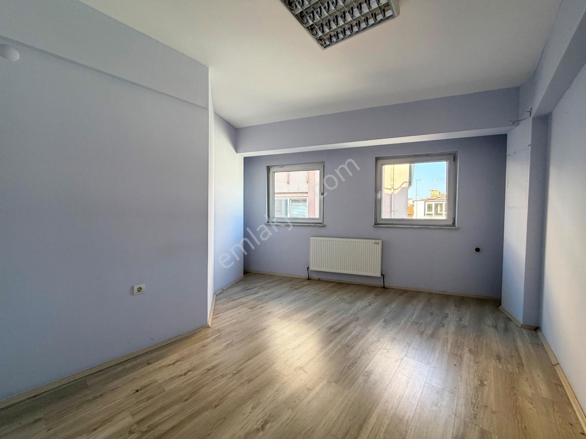 Balıkesir Eski Kuyumcular Mah Kiralık Ara Kat 1+1 Ofis - Görsel 9