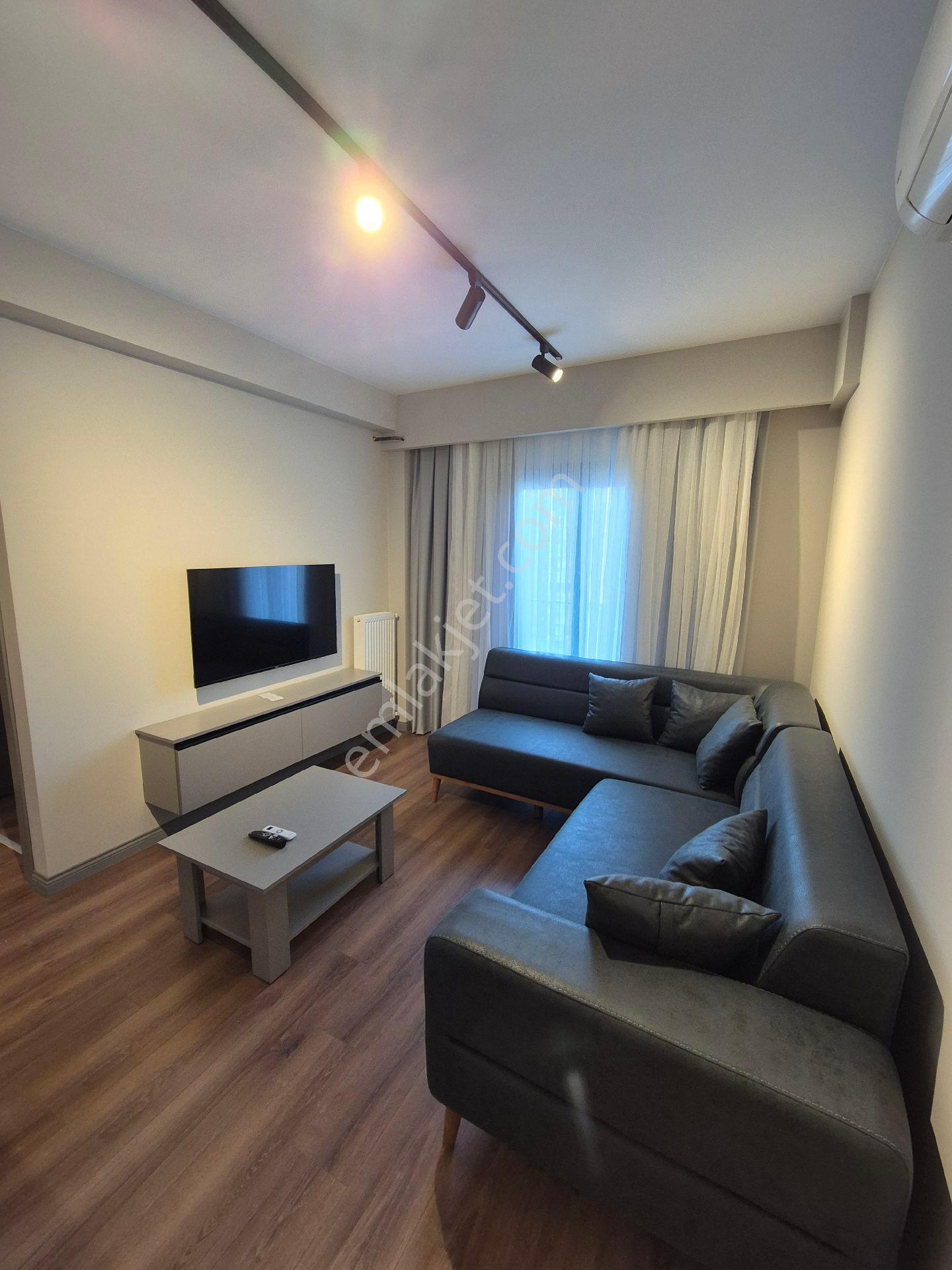 Özal Bulvarı Aksagaz Cıvarı 1+1 Full Eşyalı Az Katlı Doğalgazlı Kiralık Daire - Görsel 4