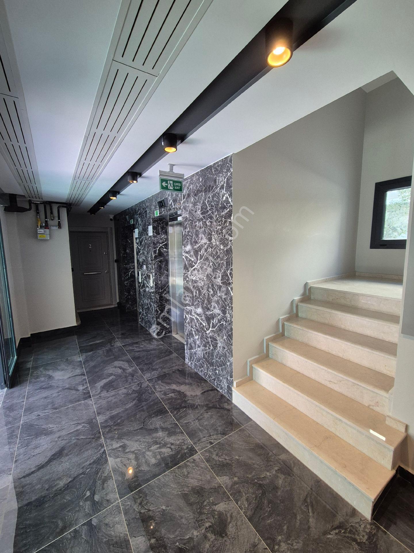 Özal Bulvarı Aksagaz Cıvarı 1+1 Full Eşyalı Az Katlı Doğalgazlı Kiralık Daire - Görsel 20