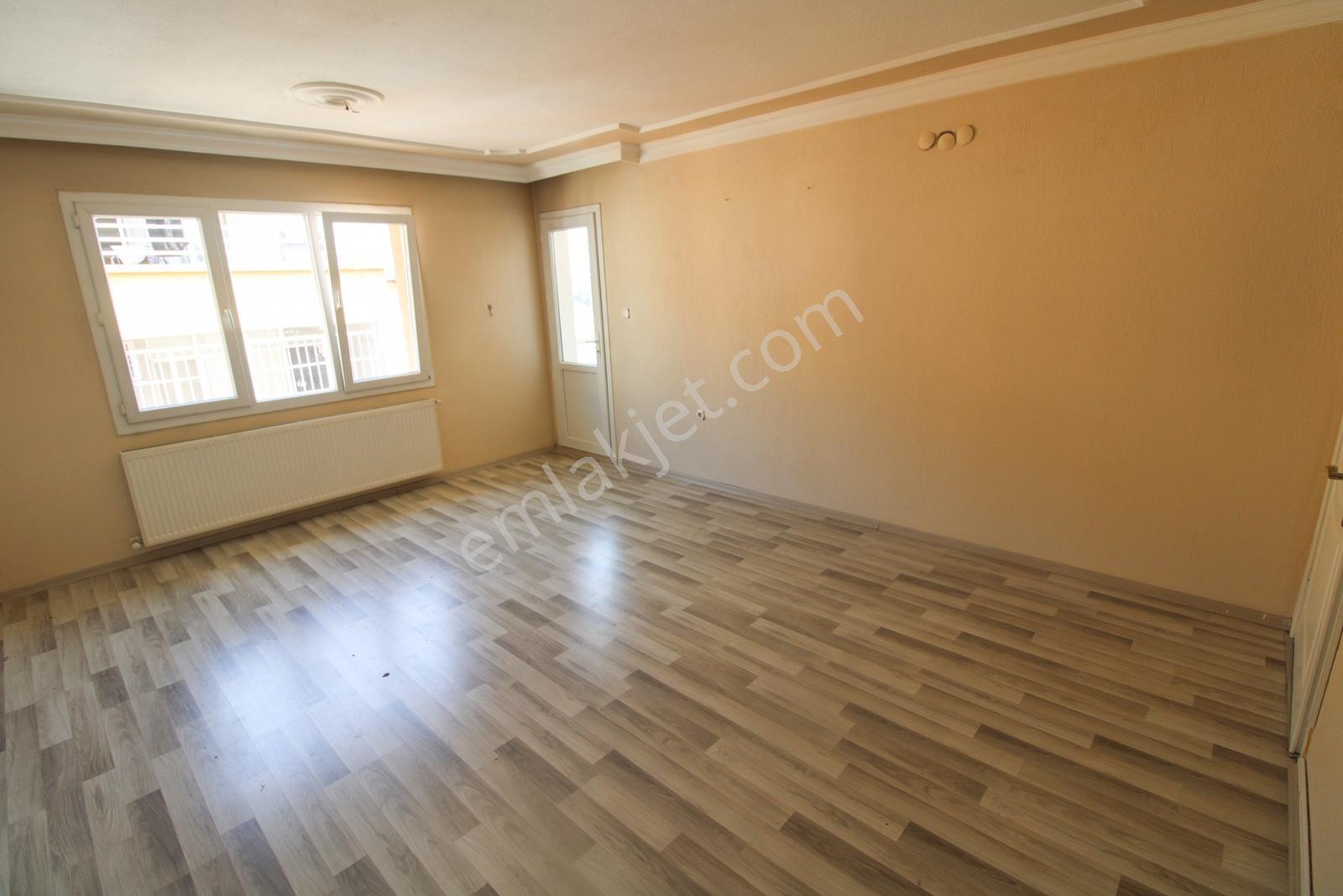 Sevgi Mah.'de Eskiizmir Caddesi Yakını Kiralık 2+1 Daire - Görsel 22