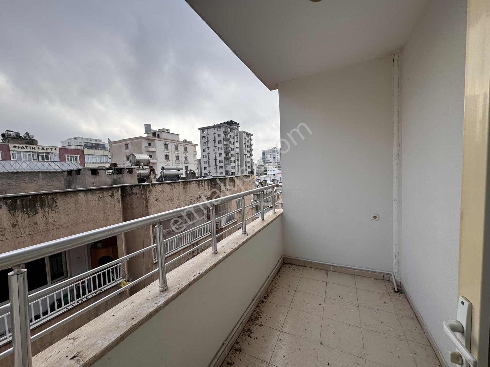 Azk'den Park Hastanesi Karşısı 3+1 Dairemiz Kiralıktır - Görsel 15