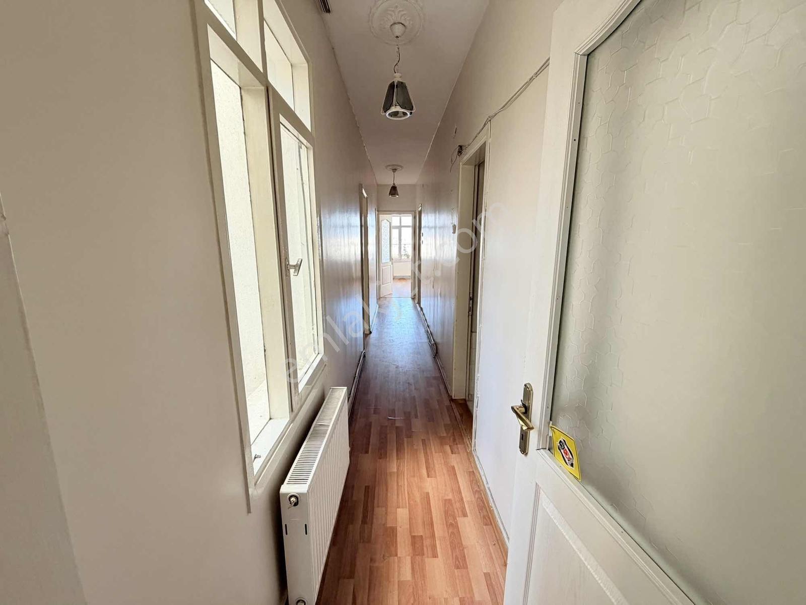 Güzelyalı Poligon Metro Dibi 3+1 130 M2 Çift Cephe Daire - Görsel 8