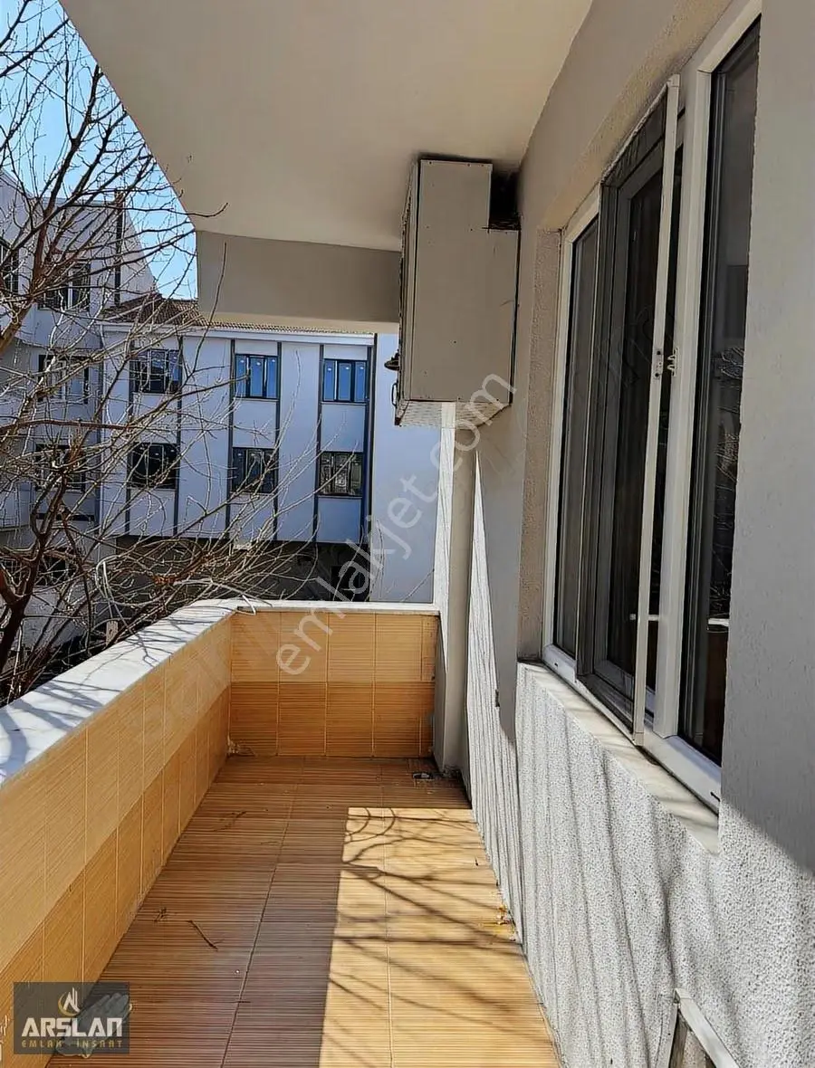 İnegöl Ertuğrulgazi Mah'de,2+1, 2.ara Kat, 117m2,satılık Daire - Görsel 3