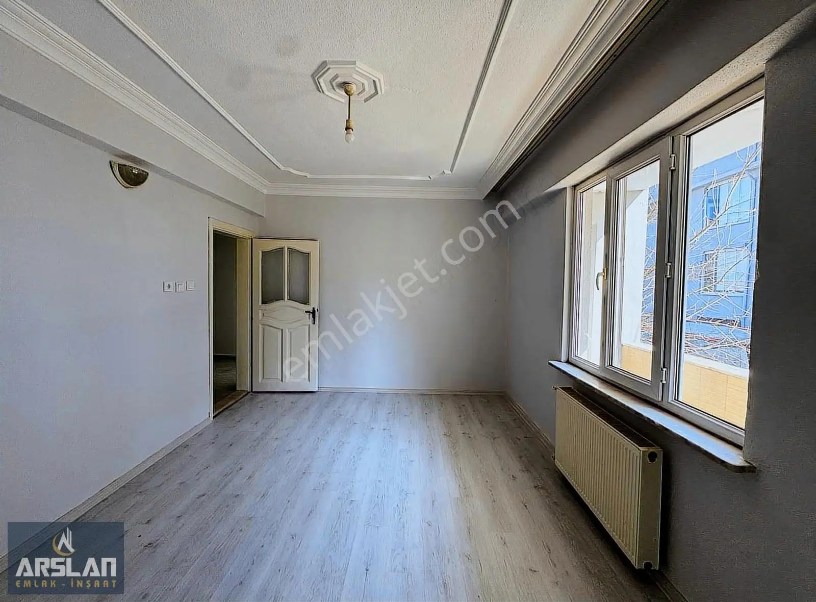 İnegöl Ertuğrulgazi Mah'de,2+1, 2.ara Kat, 117m2,satılık Daire - Görsel 2