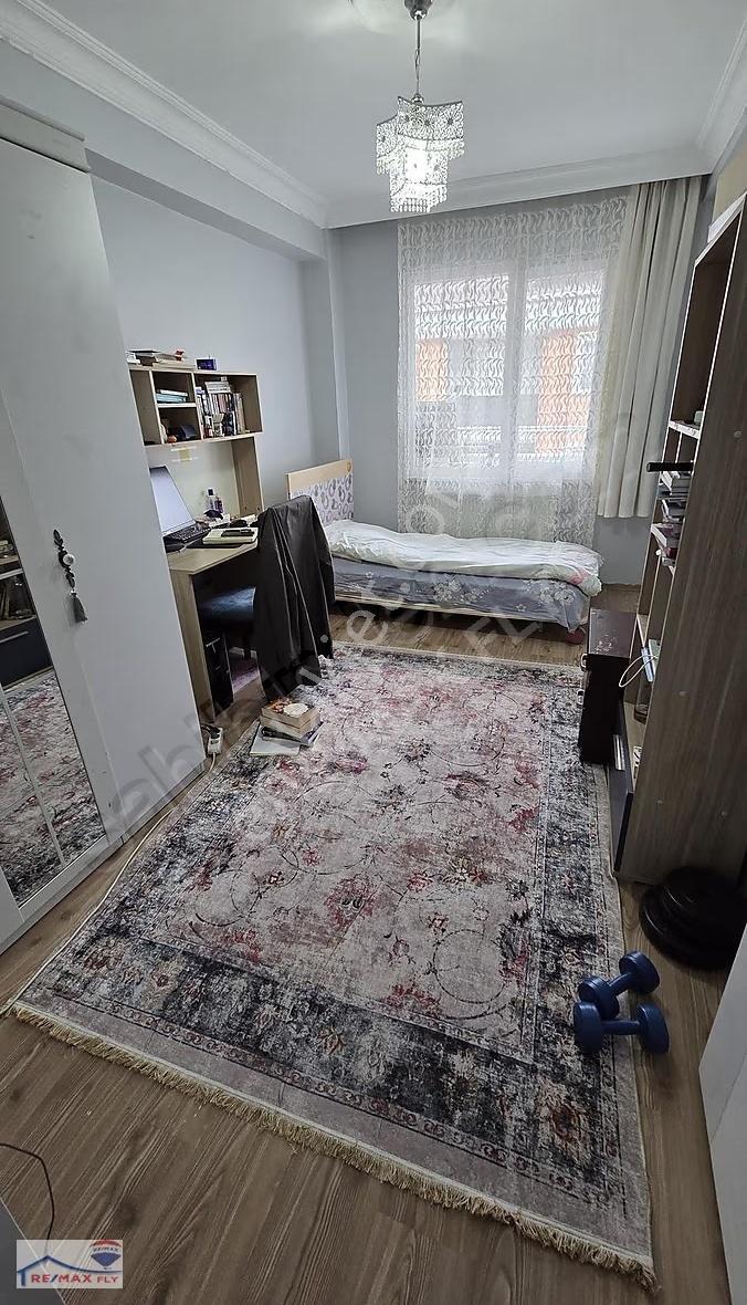 Metrobüse 6 Dk 3+1 Geniş Temiz Daire - Görsel 12