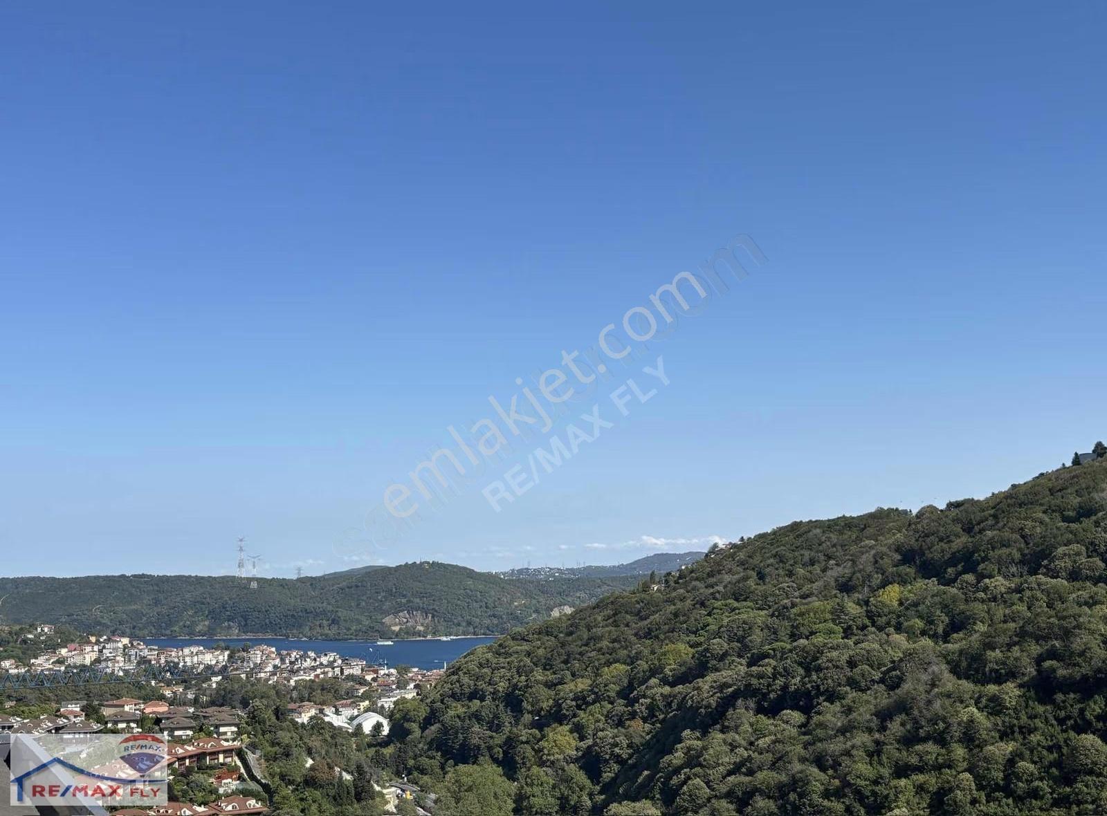 Maden'de Önü Açık Manzaralı Kiracısız Geniş 3+1 Satılık Daire