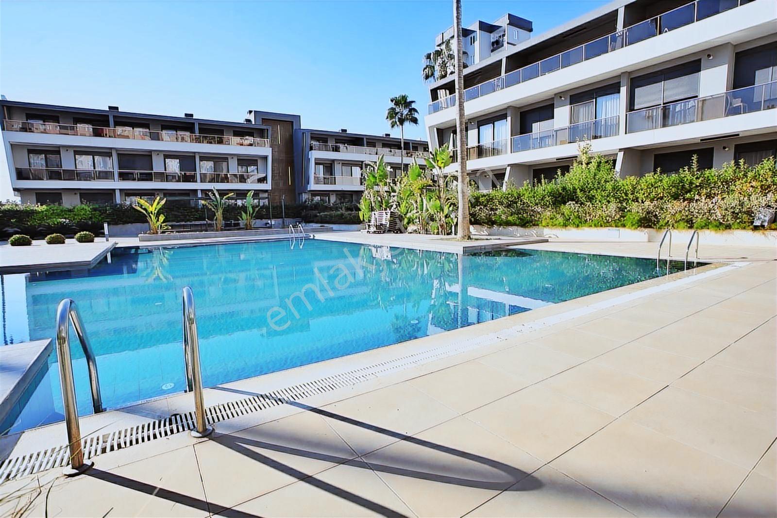 Antalya Lara Güzeloba Da 1+1 Satılık Lüks Eşyalı Daire - Görsel 38