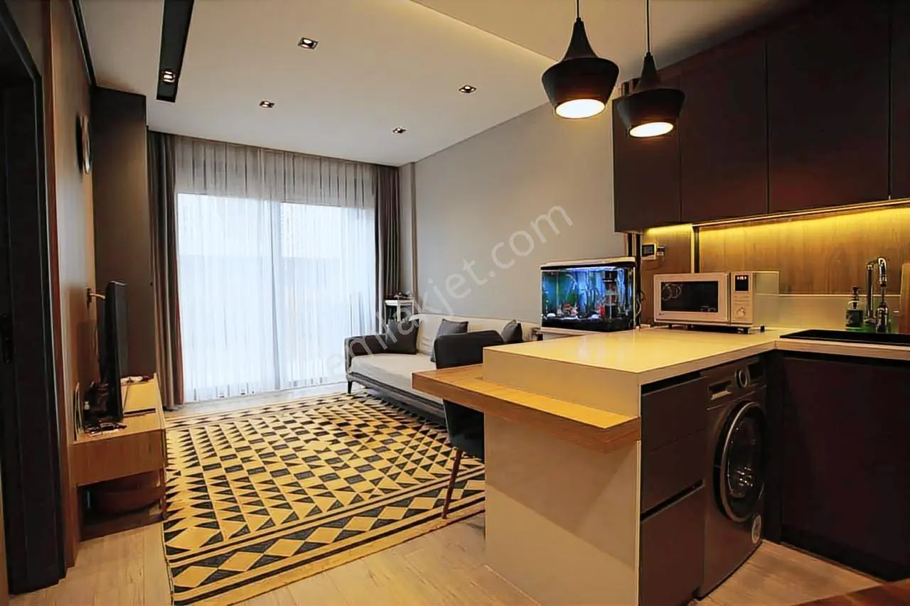 Antalya Lara Güzeloba Da 1+1 Satılık Lüks Eşyalı Daire