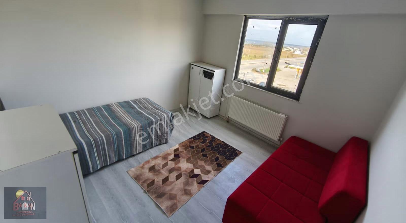 Lapseki Çardakta Ful Eşyalı Kiralık Daire! - Görsel 3